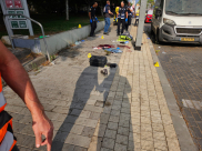 مقتل شخصين واصابة آخرين في عملية طعن في حولون